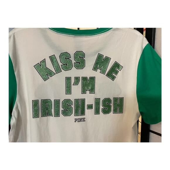 Victoria's Secret Kiss Me I'm Irish-ish St. Patricks Day Shamrock Sparkly Rare - Picture 4 of 10